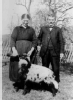 Heinrich Rudolf Knetsch u. Wilh.Louise, geb. Ebert mit Lieblingsschaf